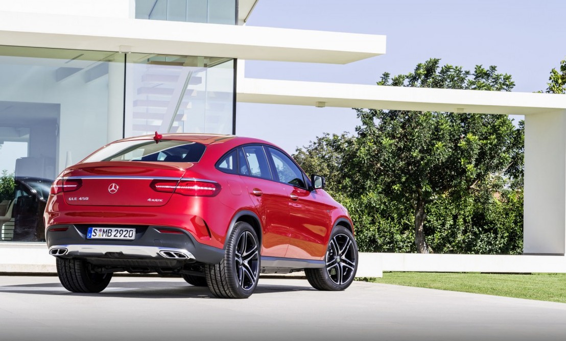 Mercedes-Benz официально представил конкурента BMW X6