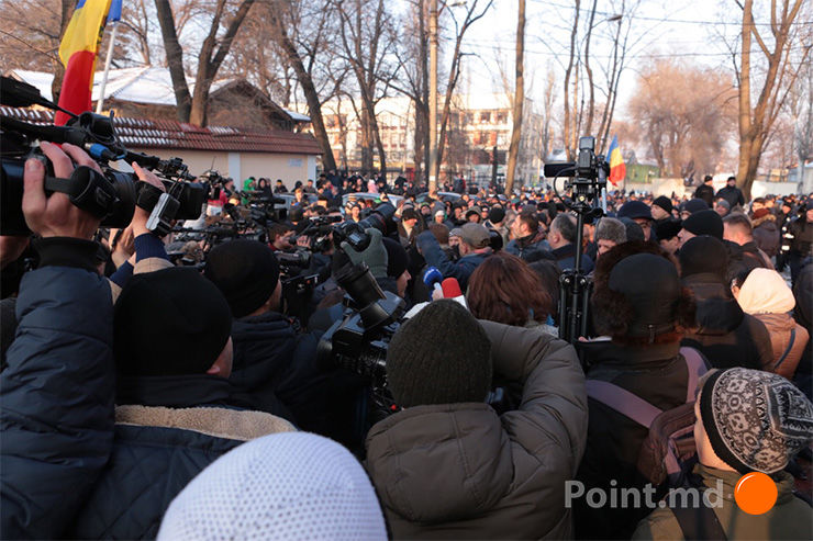 В четверг в Кишиневе продолжаются протесты против назначения правительства