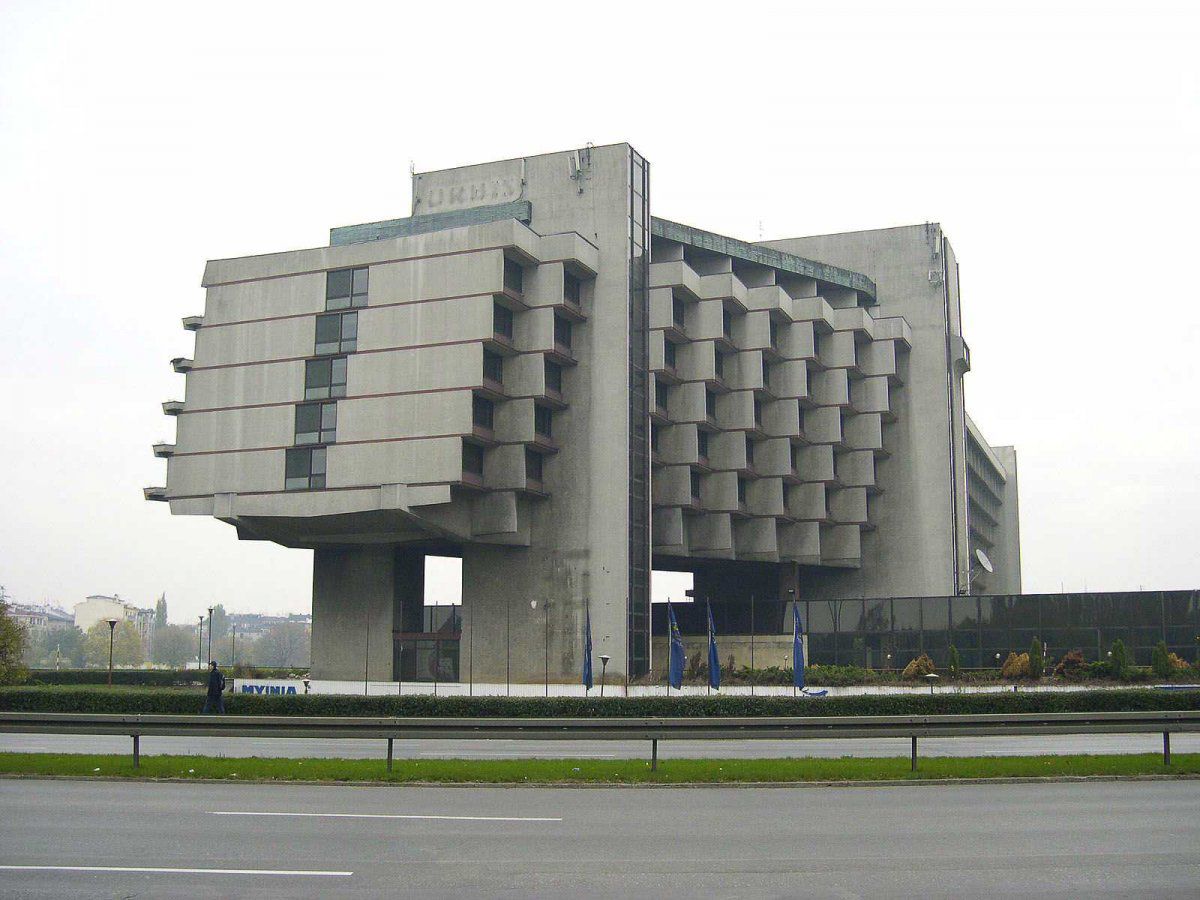 Circul din Chișinău, într-un top al celor mai “absurde” clădiri sovietice din lume