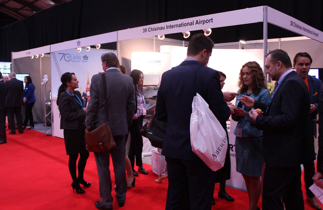 Aeroportul  Chișinău a participat la cel mai important forum regional de dezvoltare a rutelor aeriene - Routes Europe 2015