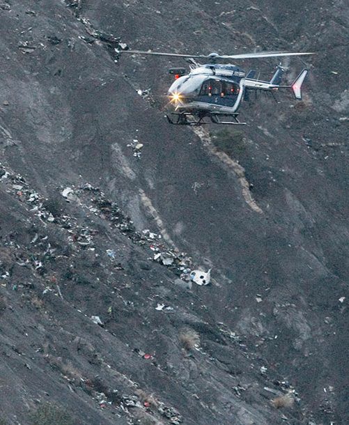 Imagini dramatice din Alpii Francezi, locul prăbuşirii aeronavei Germanwings