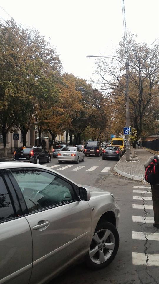 Trafic infernal din cauza protestatarilor lui Dodon și Usatîi
