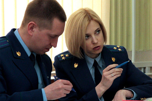 Наталья Поклонская сменила имидж