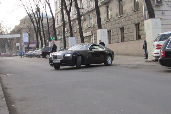 Замеченный Rolls-Royce Wraith - единственный в Молдове и Румынии