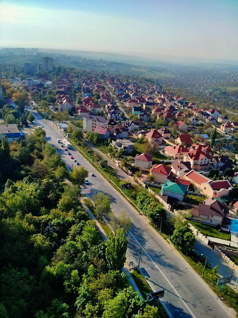 Фотограф заснял Кишинев с воздушного шара