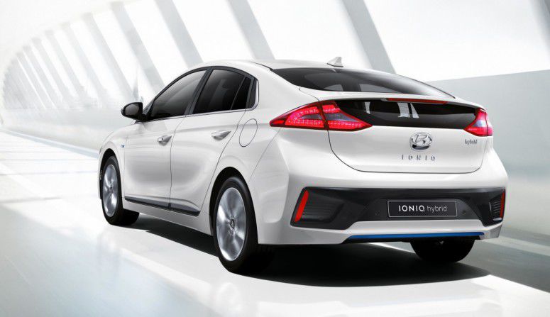 Hyundai представил соперника «Приуса»