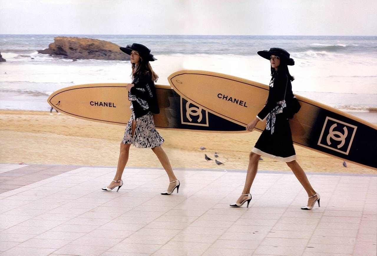 Тимати купил доску для серфинга от Chanel