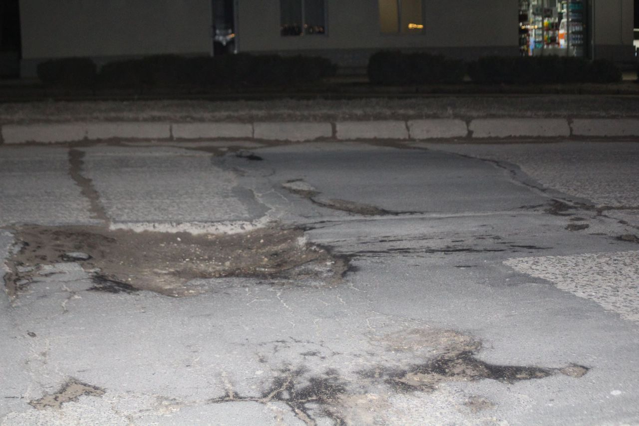 Жители Кишинева жалуются на состояние дорог и тротуаров