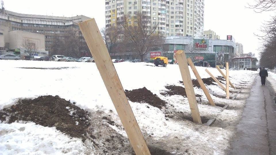 У Афганского парка начали строить 16-этажный жилой комплекс