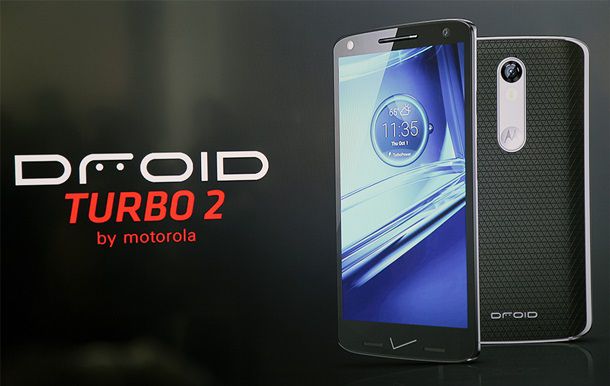 Motorola выпустила первый в мире смартфон с небьющимся экраном