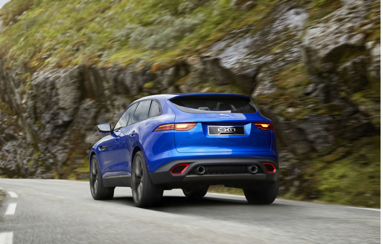 Jaguar va lansa un crossover electric