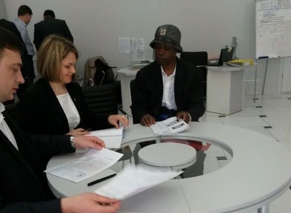 John Onoje a depus actele pentru functia de consilier municipal