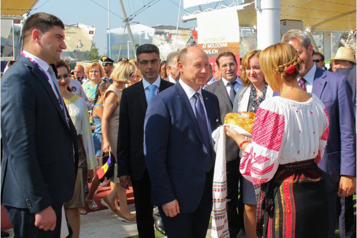 Валериу Стрелец посетил павильон Молдовы на Expo Milano 2015