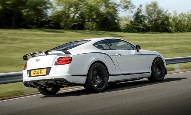 Дебютировал самый быстрый в истории Bentley