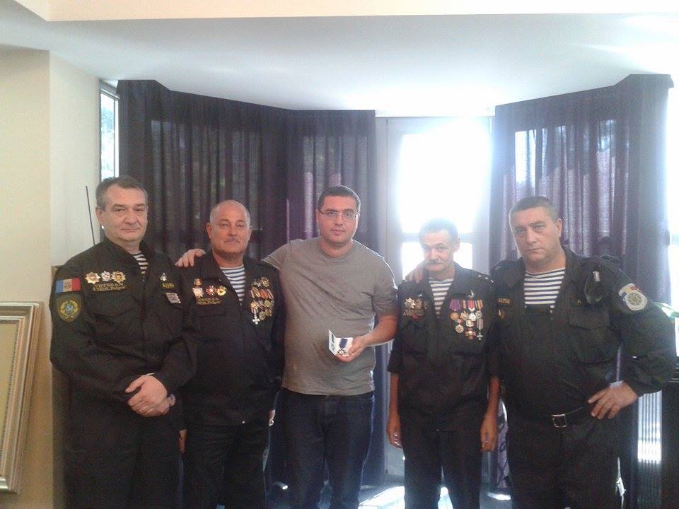 Ассоциация ветеранов наградила Ренато Усатого медалью «За веру и правду!»
