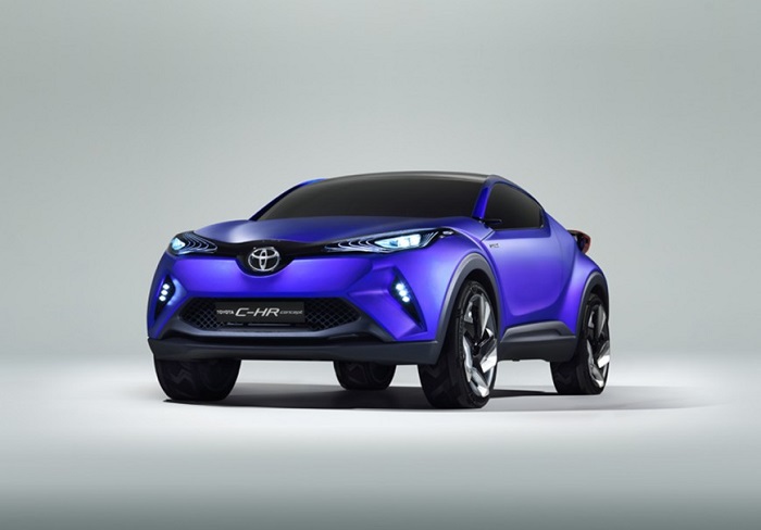 В Сеть попали снимки гибридного кроссовера Toyota C-HR