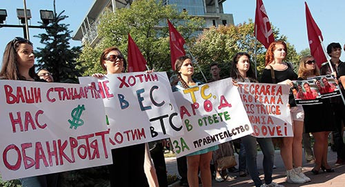 В Кишиневе прошла процессия в знак траура по сельскому хозяйству