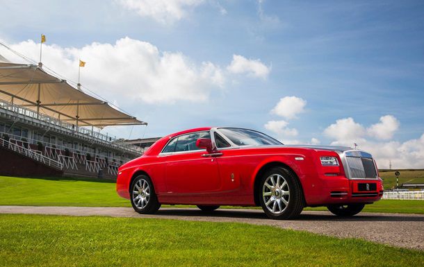 Rolls-Royce выпустил Phantom, посвященный топоту копыт