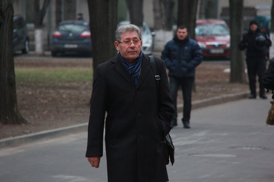 Ghimpu neagă că ar fi jignit fotograful: Multe poate să spună