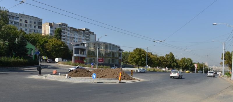 Близится к завершению ремонт улицы А. Руссо