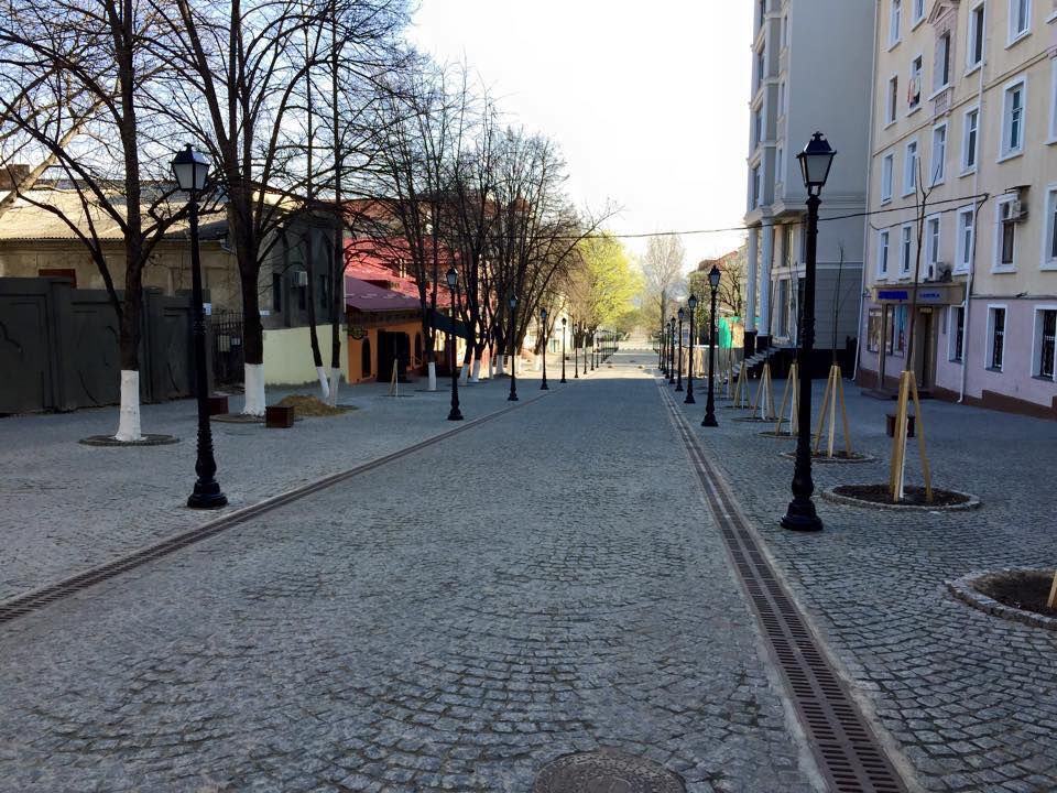 Cât de pustii sunt străzile capitalei