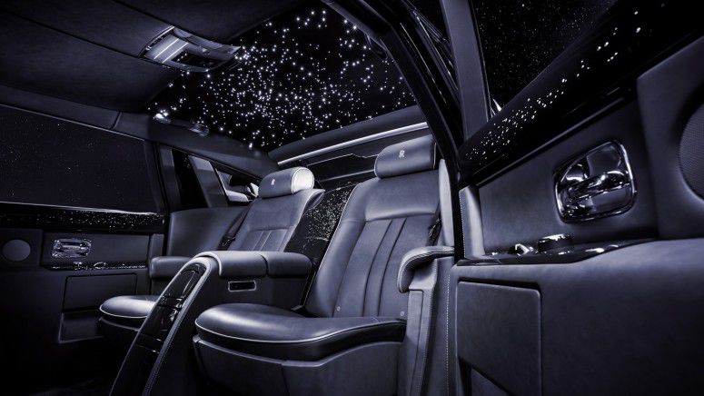 Семь самых дорогих и необычных опций в автомобиле