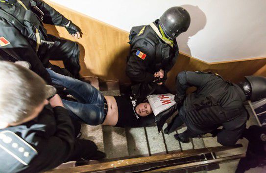 Анна Урсаки: МВД защищает не граждан, а интересы Плахотнюка