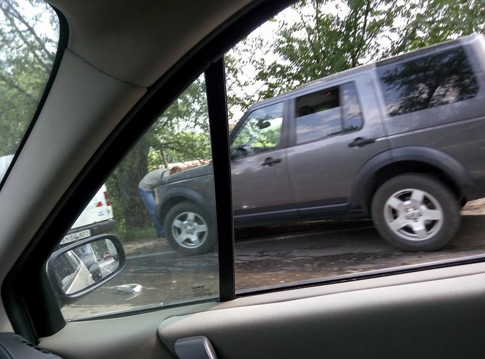 Accident în lanţ pe strada Munceşti cu implicarea a cinci maşini