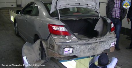 Предотвращена попытка вывоза в ЕС более 46 тысяч сигарет