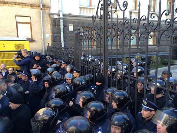 Протестующие шахтеры перекрыли часть Крещатика
