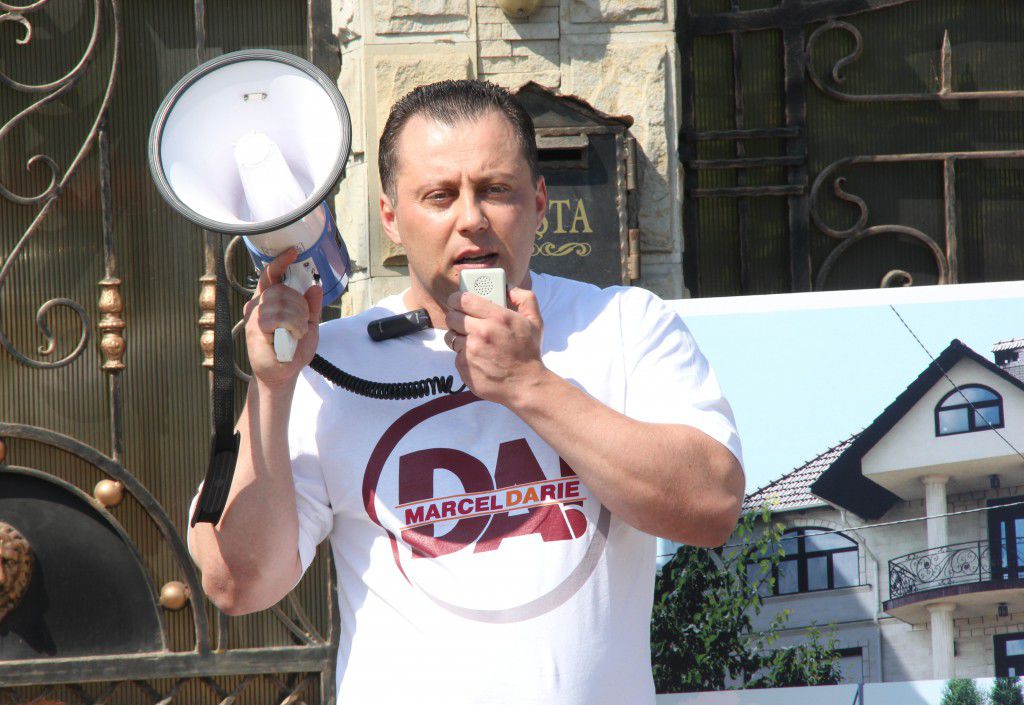 Marcel Darie acuză un funcționar de la Primăria Chișinău de tăinuirea averii