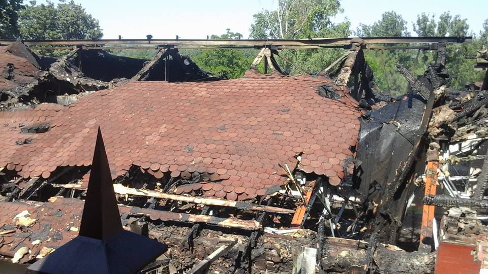 Cum arată restaurantul Butoiaș după ce pompierii au reușit să stingă flăcările