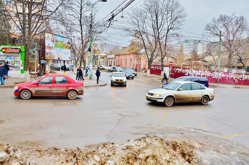 Российский блогер о Кишиневе: Грустная столица еще более печального государства