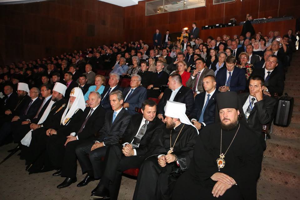 Patriarhul Kiril a adunat trei preşedinţi ai Moldovei la un loc!