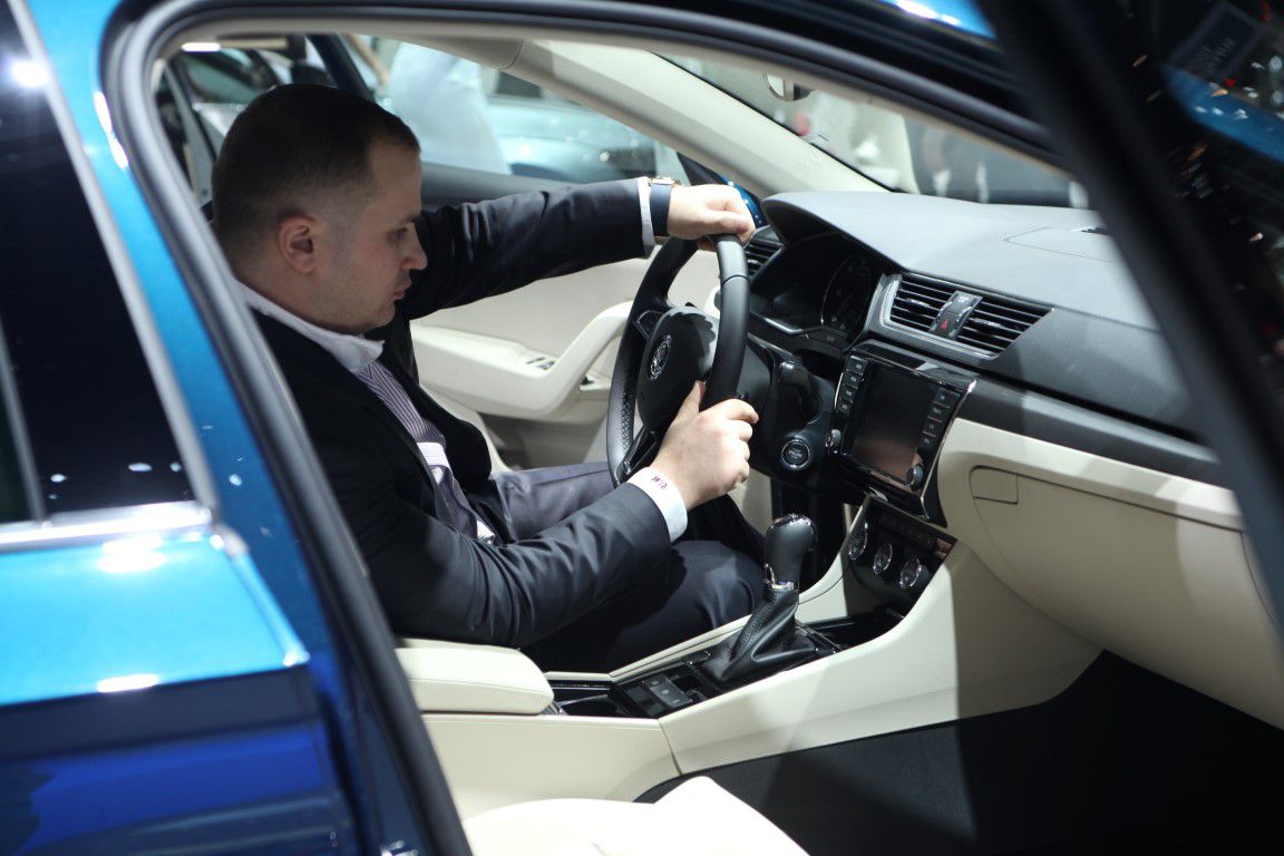 Молдаванин приобрел «служебный автомобиль» на женевском салоне