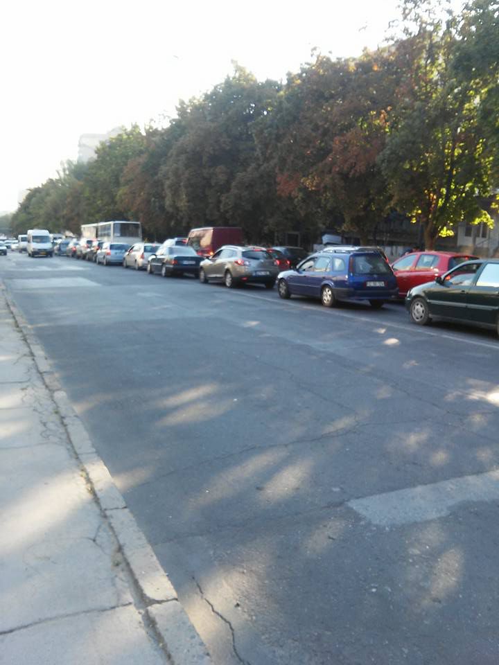 Noul an școlar începe cu ambuteiaje imense pe străzile capitalei