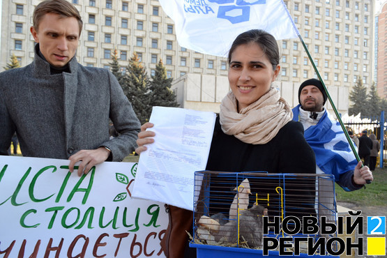 Виталию Кличко принесли крыс и назвали лжецом