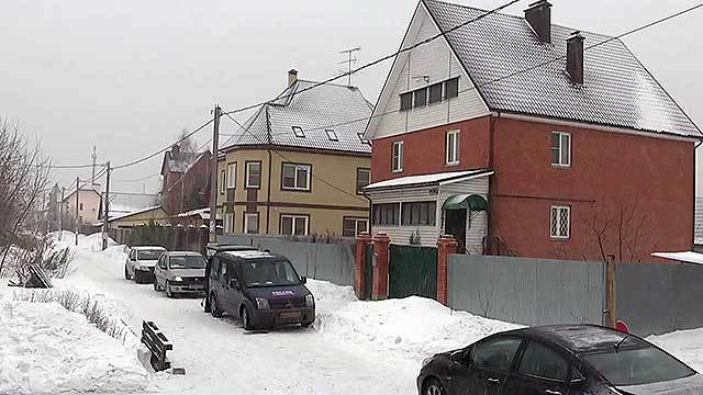 Москва: 6 вооруженных граждан Молдовы ворвались в дом бизнесмена из Нахабино
