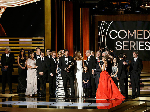 В Лос-Анджелесе вручили премию Emmy: триумфатором стал сериал "Во все тяжкие"