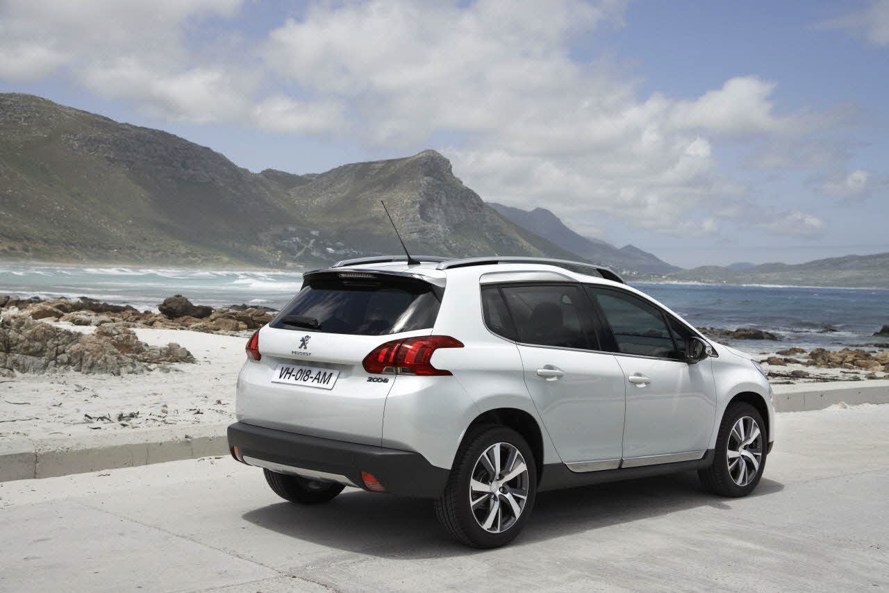 Peugeot 2008, новый городской кроссовер покорил клиентов по всему миру