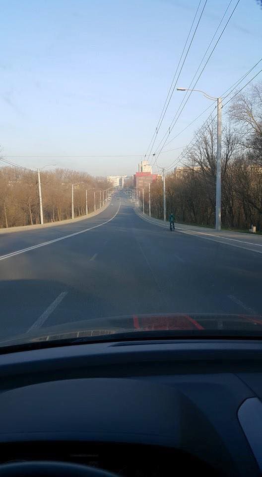 Cât de pustii sunt străzile capitalei