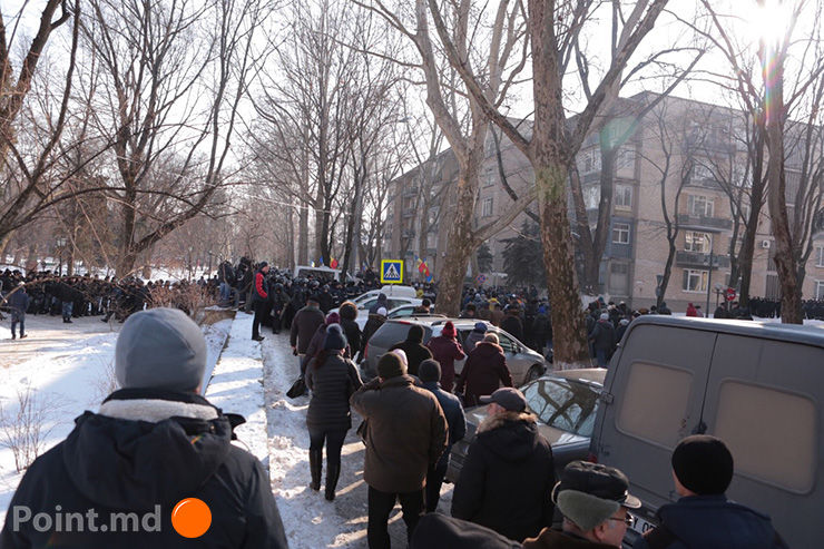 В четверг в Кишиневе продолжаются протесты против назначения правительства