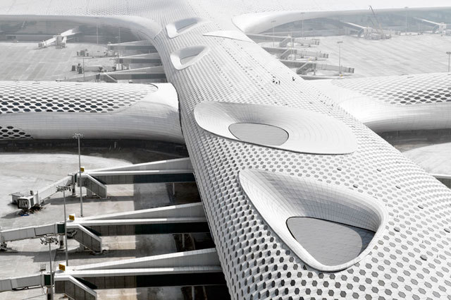 Архитекторы Studio Fuksas возвели аэропорт в Шэньчжене. Открытие 28 ноября