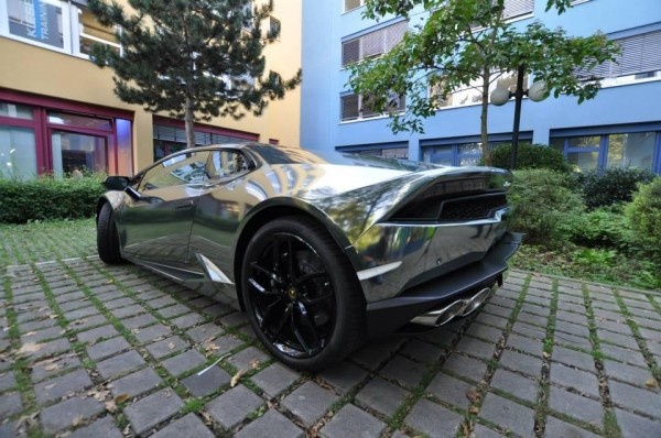 Print Tech показали хромовый вариант Lamborghini Huracan