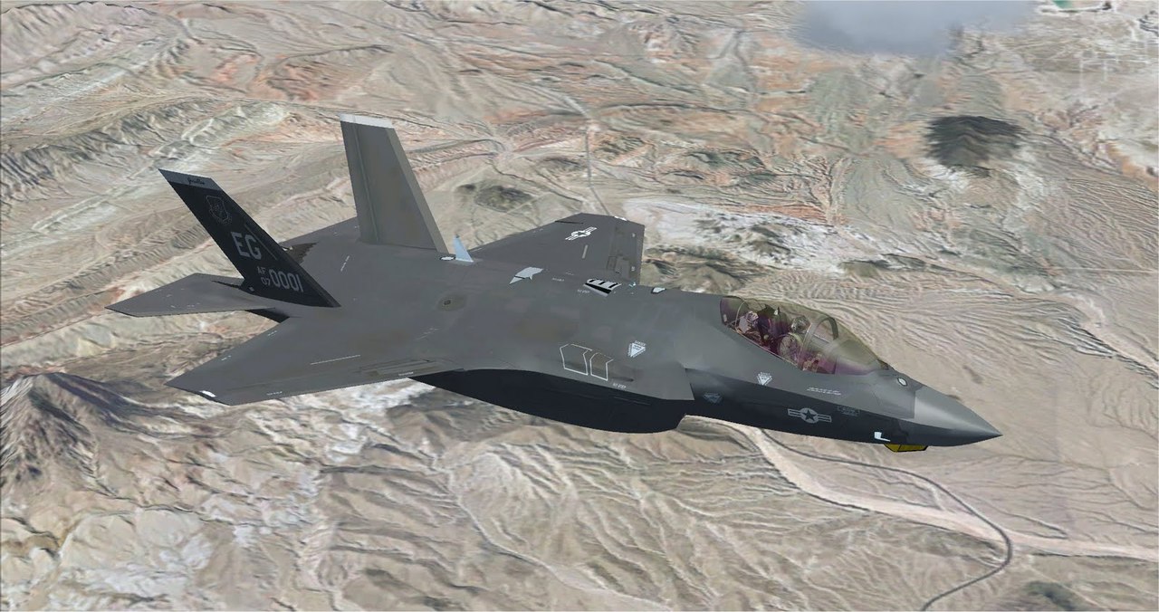 Истребитель США F-35 дебютирует на авиасалоне в Фарнборо