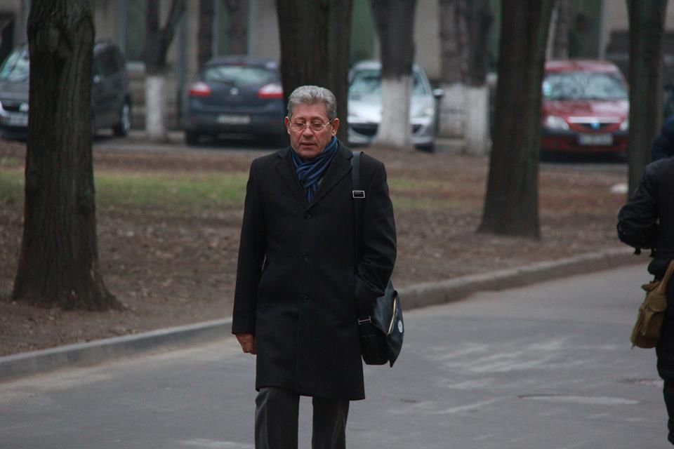 Ghimpu neagă că ar fi jignit fotograful: Multe poate să spună