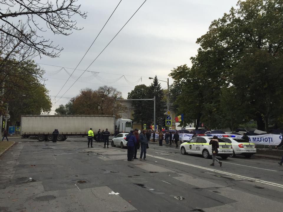 Socialiștii se disociază de blocarea capitalei: Toate întrebările la alții