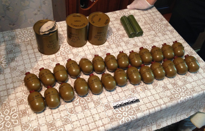 Украинский военный торговал гранатами из зоны АТО по 600 гривен за штуку