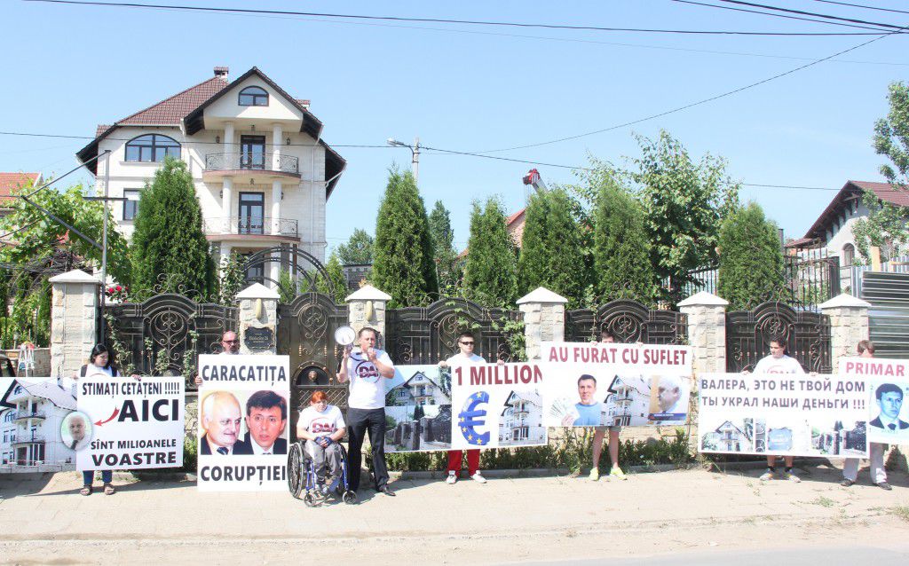 Marcel Darie acuză un funcționar de la Primăria Chișinău de tăinuirea averii