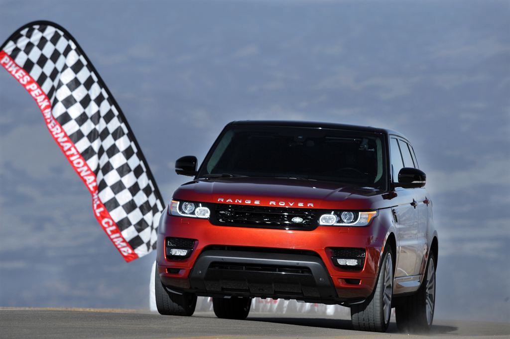 Noul Range Rover Sport a ajuns în Moldova. Ce aduce noul model?